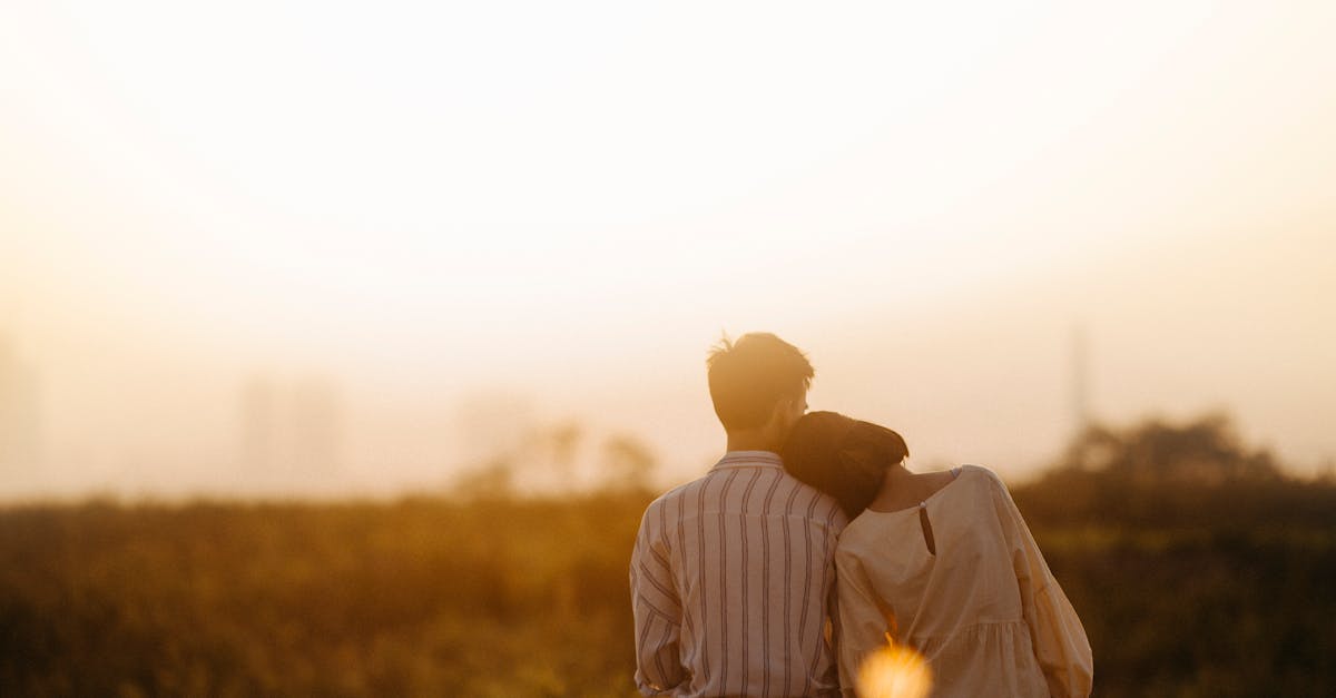 découvrez des conseils, astuces et histoires pour les couples, afin de renforcer votre amour et améliorer votre complicité au quotidien. plongez dans des articles inspirants et enrichissants pour construire une relation épanouissante.