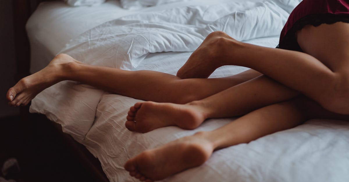 découvrez notre sélection de sextoys spécialement conçus pour la communauté gay. explorez une gamme variée d'articles de plaisir pour tous les goûts, garantissant des moments d'intimité et de satisfaction uniques. que vous soyez novice ou expérimenté, nos produits vous offriront des sensations inoubliables.