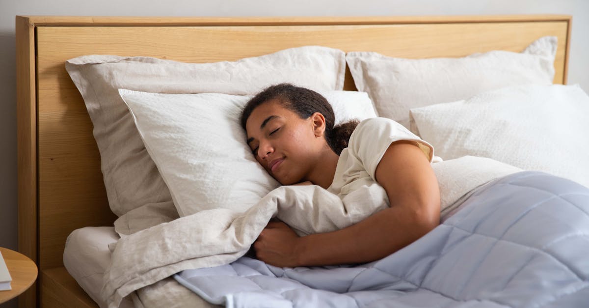 découvrez les bases de la stimulation anale : conseils, techniques et recommandations pour explorer cette pratique en toute sécurité et plaisir.