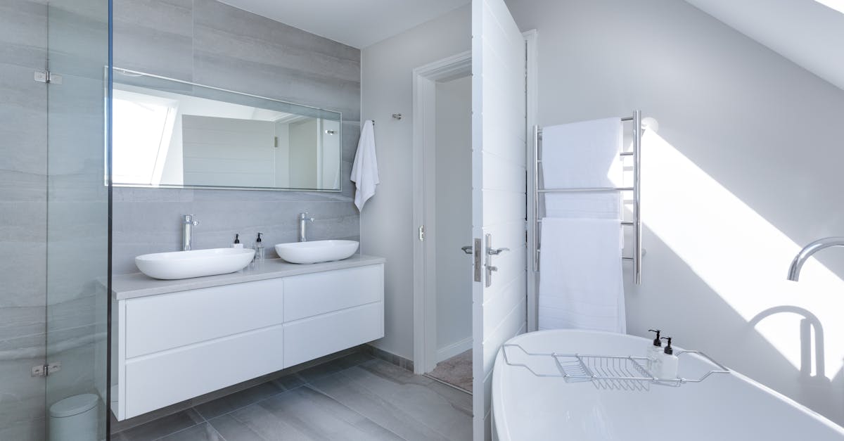 découvrez nos conseils et astuces de cleaning pour un intérieur propre, sain et éclatant. profitez d'un guide complet sur les meilleures méthodes et produits d’entretien pour le nettoyage de votre maison !
