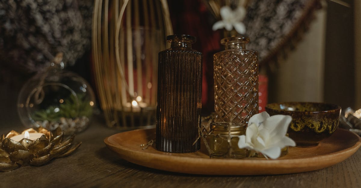 découvrez notre huile de massage naturelle, idéale pour détendre le corps et l'esprit. profitez d'un soin apaisant, hydratant et parfumé pour une expérience de bien-être unique à la maison.