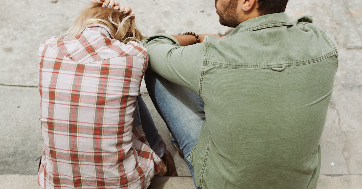 découvrez des conseils, astuces et réflexions pour mieux comprendre, entretenir et enrichir vos relations amoureuses, familiales ou amicales au quotidien.